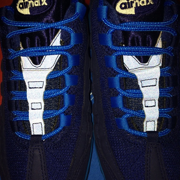 Air Max 95, Jesus Walks, CUSTOM Design, 2021 - Picture 3 of 16